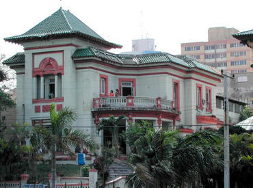 Facultad de Comunicación Universidad Habana Facultad de Comunicación Universidad Habana