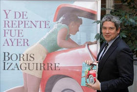Boris Izaguirre, durante la presentación de su novela 'Y de repente fue ayer', ambientada en la Cuba. Madrid, 1 de abril de 2009. (EFE) Boris Izaguirre, durante la presentación de su novela 'Y de repente fue ayer', ambientada en la Cuba. Madrid, 1 de abril de 2009. (EFE)