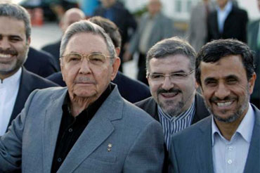 Raúl Castro y Mahmud Ahmadineyad