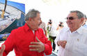 El expresidente brasileño Luiz Inácio Lula da Silva con el gobernante cubano, Raúl Castro, en La Habana, en esta foto de archivo