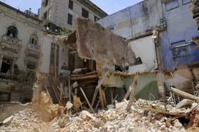 Derrumbe en inmueble de La Habana