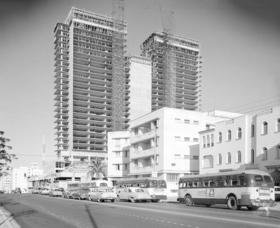 El Hotel Habana Hilton en construcción, en febrero de 1957