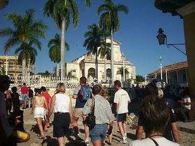 Turistas extranjeros en Trinidad, Cuba