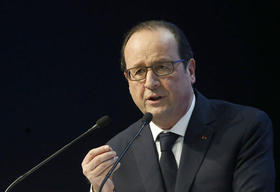 El presidente francés François Hollande participa en el Foro Económico Mundial en Davos, Suiza, el 23 de enero de 2015