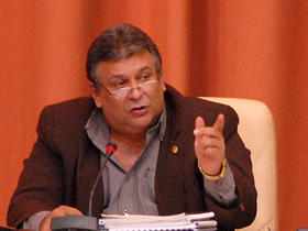El ministro de Economía de Cuba, Marino Murillo