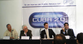 Participantes en el Congreso Cuba 2.0, México DF, el 12 de marzo de 2009. (ERNESTO LOZANO)