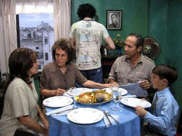 Fotograma de 'La Anunciación', de Enrique Pineda Barnet.
Fotograma de 'La Anunciación', de Enrique Pineda Barnet