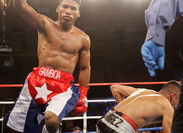 Gamboa, durante la pelea contra el mexicano-estadounidense Marcos Ramírez. (www.notifight.com) Gamboa, durante la pelea contra el mexicano-estadounidense Marcos Ramírez. (www.notifight.com)