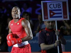 El supercompleto cubano Erislandy Savón. Foto Reuters