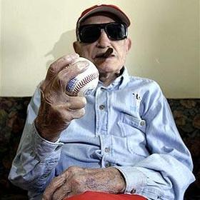 El ex pelotero cubano Conrado Marrero. Foto AP