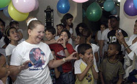 Las Damas de Blanco regalan juguetes a hijos de presos políticos, el Día de Reyes