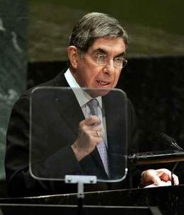 Oscar Arias, presidente de Costa Rica: el nuevo 'objetivo' de La Habana Oscar Arias, presidente de Costa Rica: el nuevo 'objetivo' de La Habana