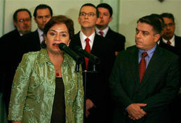 Canciller mexicana junto a Pérez Roque Canciller mexicana junto a Pérez Roque