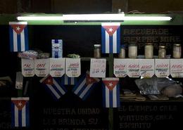 Bodega con banderitas Bodega con banderitas