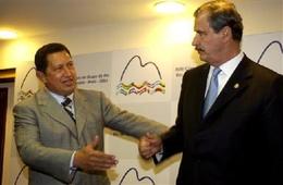 Presidentes Chávez y Fox, en una imagen de 2004. Presidentes Chávez y Fox, en una imagen de 2004.