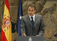 José L. Rodríguez Zapatero, presidente del gobierno español e impulsor del 'diálogo crítico' con La Habana.