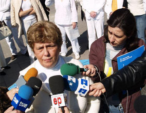 Blanca Reyes, representante en Europa de las Damas de Blanco, habla con la prensa española sobre el cuarto aniversario de la ola represiva Blanca Reyes, representante en Europa de las Damas de Blanco, habla con la prensa española sobre el cuarto aniversario de la ola represiva