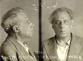 Foto del director Vsevolov Meyerhold, tomada cuando fue detenido