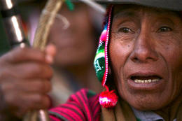 Un líder indígena boliviano Un líder indígena boliviano