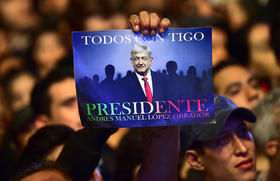 Simpatizantes del nuevo presidente mexicano