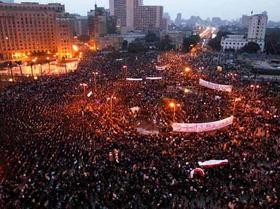 La multitud inunda la plaza Tahrir, en El Cairo