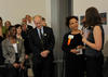 Caridad Martínez en la inauguración de Brooklyn Ballet, junto a Joe Benincasa (izq.), presidente de la Fundación de Actores de Nueva York