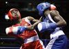 Yordenis Ugás (de rojo) cayó ante el francés Daouda Siembre, semifinal de los 60 kg