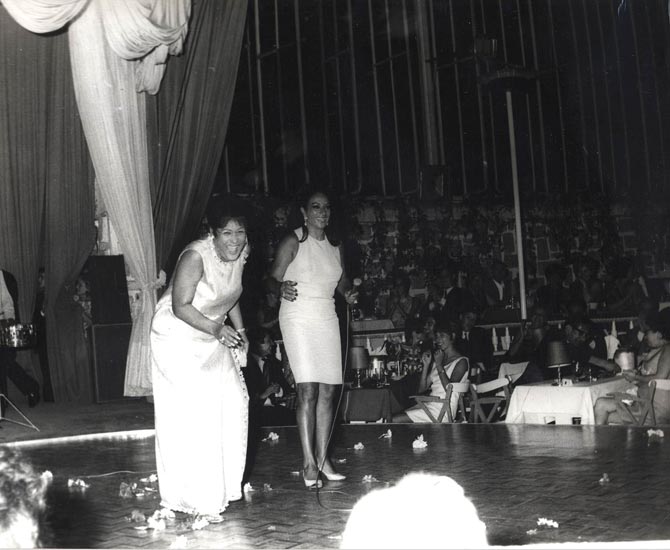 Guillot y Lola Flores en el Florida Park de Madrid, en 1970