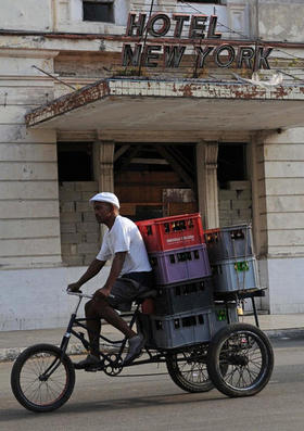 La Habana: economía en bicicleta. (AFP)