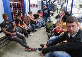 Emigrantes cubanos en tránsito hacia Estados Unidos