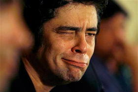 El actor puertorriqueño Benicio del Toro, en una conferencia de prensa en La Habana, el 7 de diciembre de 2008. (AP) El actor puertorriqueño Benicio del Toro, en una conferencia de prensa en La Habana, el 7 de diciembre de 2008. (AP)