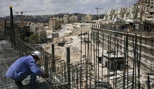 Asentamientos en el barrio judío de Har Homa, en Jerusalén oriental, el 13 de septiembre de 2009. (AP)