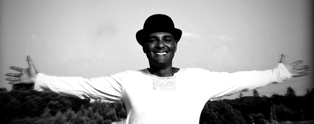 Julio Fowler. Julio Fowler.