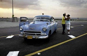 Exposición La tierra más hermosa, Cuba