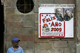 Propaganda oficial por el aniversario 50 del castrismo, en La Habana el 14 de enero de 2009. (AP)