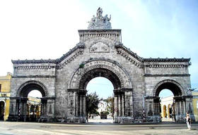 Cementerio de Colón, La Habana.