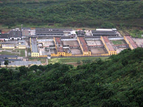 Vista de la cárcel de Boniato, en Santiago de Cuba. (SECRETOS DE CUBA)