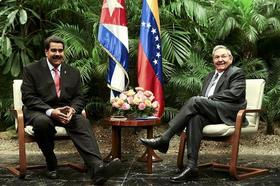 Raúl Castro y Nicolás Maduro