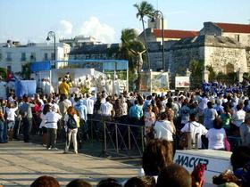 Misa en la Avenida del Puerto, con la cual concluyó la peregrinación de la Virgen de la Caridad del Cobre por la Isla
