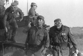 El general Arnaldo Ochoa y Fidel Castro, en esta foto de archivo