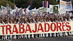 Desfile en favor del régimen cubano