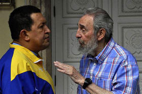 Hugo Chávez y Fidel Castro durante un encuentro en 2010