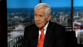 El senador republicano Richard Lugar es uno de los que aboga por la eliminación de las restricciones a los viajes a la Isla. (AP)