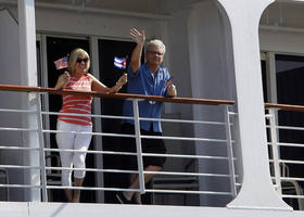 Viaje del buque Adonia a Cuba