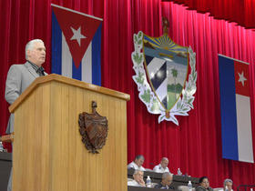 Miguel Díaz-Canel en la Asamblea Nacional de Poder Popular en diciembre