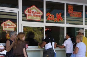 La Casa del Perro, en 23 y K, El Vedado, Cuba