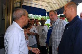 Fidel Castro visita el Acuario Nacional de Cuba.