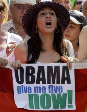 Mariela Castro, durante un marcha oficial por el Día Internacional Contra la Homofobia. La Habana, 12 de mayo de 2012. (AP)