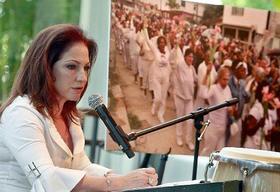 La cantante Gloria Estefan en Miami, durante el anuncio de la marcha en favor de las Damas de Blanco