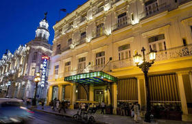 El emblemático Hotel Inglaterra, declarado Patrimonio Cultural de la Humanidad y Monumento Nacional de Cuba